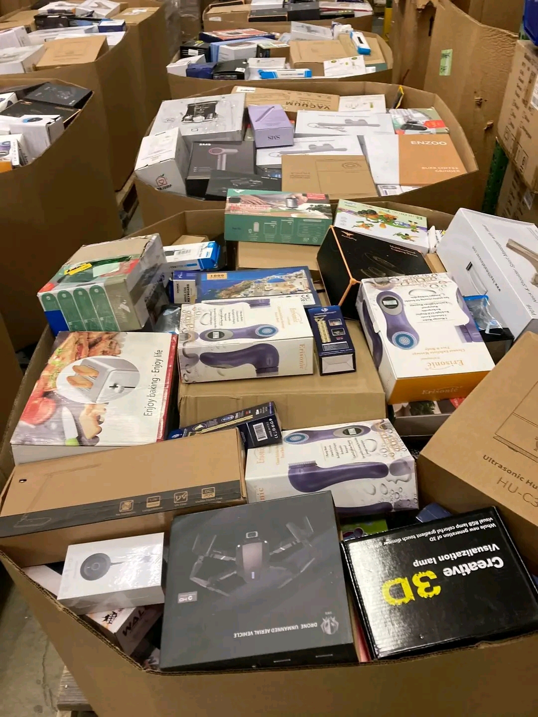 Amazon pallets - Image 2