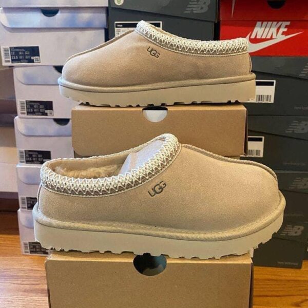 Exclusive Deal: 40+ UGG Shoe pallets in a Premium Wholesale - Image 6